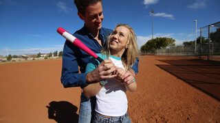 Сексуальные красотки в порно - Bailey Brookes Pitches Perfectly HOT-GIRLS-PORN.COM