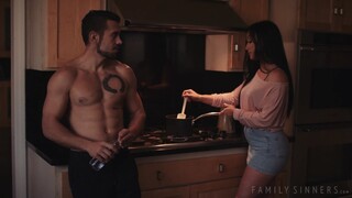 Сексуальные девушки в порно - High Heels and Thong: Stepmom's Sexy Scene на HOT-GIRLS-PORN.COM
