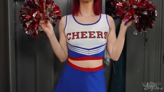 Сексуальные девушки в порно - Short Hair Cheerleader Gets Fucked на HOT-GIRLS-PORN.COM