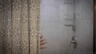 Сексуальные девушки в порно - Three's Company: Jade, Hazel, and Tony Get Intimate на HOT-GIRLS-PORN.COM