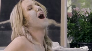 Сексуальные девушки в порно - Clay's Enhanced Body Pleasure на HOT-GIRLS-PORN.COM