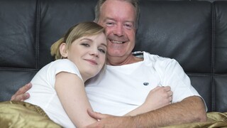 Сексуальные девушки в порно - Doggystyle with Nice на HOT-GIRLS-PORN.COM