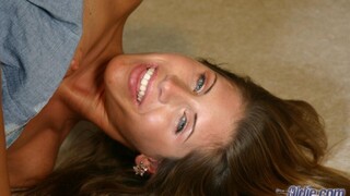 Сексуальные девушки в порно - Old Man Phillipe's Blowjob Class на HOT-GIRLS-PORN.COM