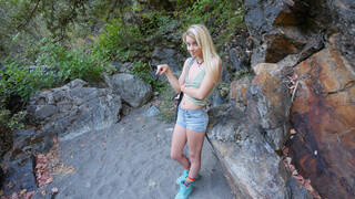 Сексуальные красотки в порно - Desire on the Trails with My Stepfather HOT-GIRLS-PORN.COM