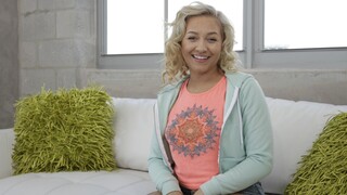Сексуальные девушки в порно - Veronica's Bubble Butt Gets Spanked на HOT-GIRLS-PORN.COM