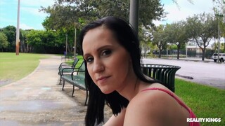 Сексуальные красотки в порно - Reverse Cowgirl Niki HOT-GIRLS-PORN.COM