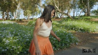 Сексуальные девушки в порно - Sweaty Babe Takes Big Cock in Every Position на HOT-GIRLS-PORN.COM