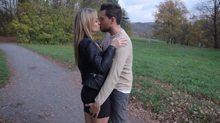 Сексуальные девушки в порно - Natural Tits Girl Gets Missionary Facial на HOT-GIRLS-PORN.COM