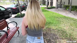 Сексуальные красотки в порно - Crystal Young's Deep Oral HOT-GIRLS-PORN.COM