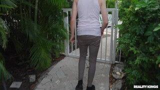 Сексуальные красотки в порно - Facial for Lila Lovely from Jimmy Michaels HOT-GIRLS-PORN.COM