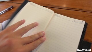 Сексуальные красотки в порно - Glasses Brunette Masturbates & Fucks in POV HOT-GIRLS-PORN.COM