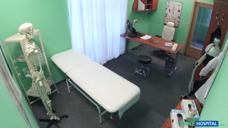 Сексуальные красотки в порно - Shy Amateur Gets Rough Pussy Exam by Doctor HOT-GIRLS-PORN.COM