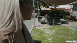 Сексуальные девушки в порно - Cowgirl Cheat with Big Cock на HOT-GIRLS-PORN.COM