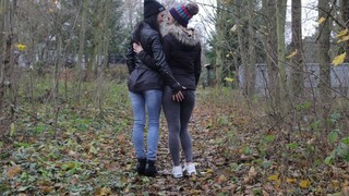 Сексуальные девушки в порно - Lesbian Face Sitting Euro Teen на HOT-GIRLS-PORN.COM