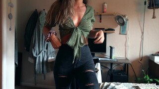 Сексуальные девушки в порно - Spanked bubble butt blonde screams in pleasure – amateur POV на HOT-GIRLS-PORN.COM