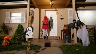 Сексуальные девушки в порно - Halloween Sex with Spinner and Brunette на HOT-GIRLS-PORN.COM