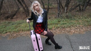 Сексуальные девушки в порно - Stacy Starando Ditched Then Drilled in Missionary на HOT-GIRLS-PORN.COM