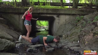 Сексуальные девушки в порно - Outdoor Adventure на HOT-GIRLS-PORN.COM