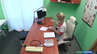 Сексуальные девушки в порно - Nurse's Uniform Gets Dirty на HOT-GIRLS-PORN.COM