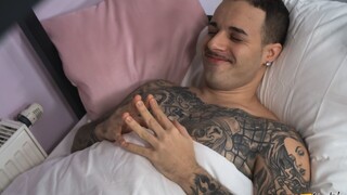 Сексуальные девушки в порно - Short-Haired Czech Slut Takes Standing Doggy from Big Cock на HOT-GIRLS-PORN.COM