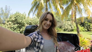 Сексуальные девушки в порно - POV Blowjob in the Car на HOT-GIRLS-PORN.COM