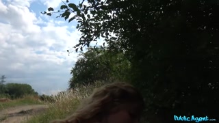 Сексуальные девушки в порно - Standing Doggystyle in Public with Shona на HOT-GIRLS-PORN.COM