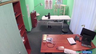 Сексуальные девушки в порно - Medical Professional Offers Sex Aid на HOT-GIRLS-PORN.COM