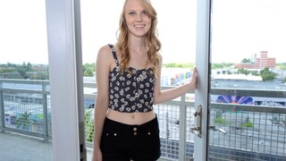 Сексуальные девушки в порно - Blonde Girl Gets Gushed with Cum на HOT-GIRLS-PORN.COM