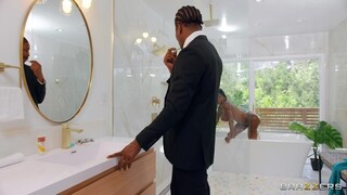 Сексуальные девушки в порно - Spanking Ebony's Bubble Butt на HOT-GIRLS-PORN.COM
