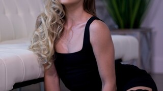 Сексуальные красотки в порно - Blonde Naomi Swann Natural Tits Bounce on Keiran Lee's Dick HOT-GIRLS-PORN.COM