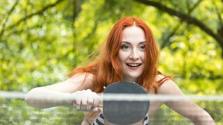 Сексуальные девушки в порно - Eva Berger Gives Hugo a Blowjob in the Woods на HOT-GIRLS-PORN.COM