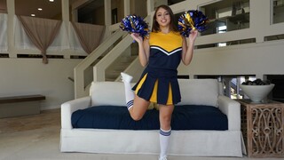 Сексуальные девушки в порно - 69 with Trimmed Teen Cheer на HOT-GIRLS-PORN.COM