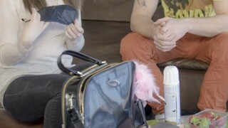 Сексуальные девушки в порно - Standing Doggystyle with Blonde & Latina на HOT-GIRLS-PORN.COM