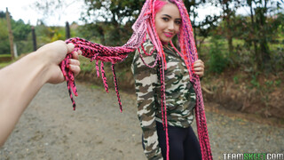 Сексуальные девушки в порно - Young and Pink-Haired: Latina Evolet's Turn на HOT-GIRLS-PORN.COM
