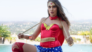 Сексуальные девушки в порно - Passionate Night with a Superhero на HOT-GIRLS-PORN.COM