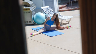 Сексуальные красотки в порно - Tiny Teen Lily Glee Takes Big Cock from Gym Neighbor HOT-GIRLS-PORN.COM