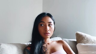 Сексуальные девушки в порно - Roommates Get Wild - Avery Black Licks Pussy & Takes Cumshot на HOT-GIRLS-PORN.COM