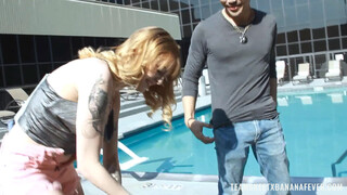 Сексуальные красотки в порно - Alvin Tan bangs tattooed slut Nora Ivy in the water HOT-GIRLS-PORN.COM