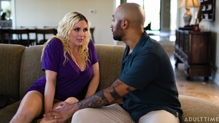 Сексуальные девушки в порно - Interracial Stepfamily Sex - Blonde Gets Blacked Hard на HOT-GIRLS-PORN.COM