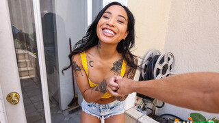 Сексуальные красотки в порно - Honey Gold Takes Rough Cock - Blasian Anal Creampie HOT-GIRLS-PORN.COM