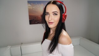 Сексуальные девушки в порно - MILF and Teen Brunette Pussy Play на HOT-GIRLS-PORN.COM