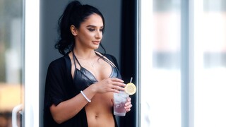 Сексуальные девушки в порно - Wild MILF Threesome - Pussy Licking, DP & Facial for Sheena Ryder на HOT-GIRLS-PORN.COM