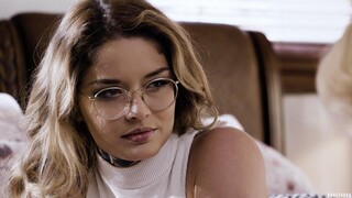Сексуальные девушки в порно - Squirting Orgasm as Jessy Jones & Destiny Cruz Ride Hard in 69 на HOT-GIRLS-PORN.COM