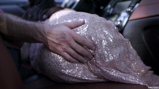 Сексуальные девушки в порно - Older man fucks petite teen Emma Jade hard на HOT-GIRLS-PORN.COM