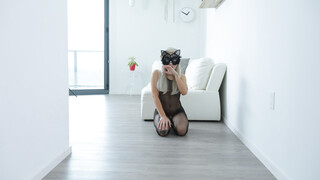 Сексуальные девушки в порно - Petite Babe Skylar Valentine Nailed by Masked Oliver Flynn на HOT-GIRLS-PORN.COM