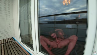 Сексуальные девушки в порно - Mia Bandini Takes It Deep on Balcony, Licks Cum на HOT-GIRLS-PORN.COM