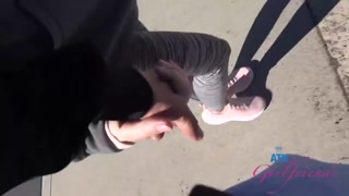Сексуальные девушки в порно - Brunette Babe Aften Licks Cum in Outdoor Foot Fetish Scene на HOT-GIRLS-PORN.COM