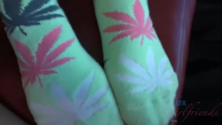 Сексуальные девушки в порно - Iggy Amore’s Vegas Dress and Tattoos - POV Big Cock Action на HOT-GIRLS-PORN.COM