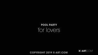 Сексуальные девушки в порно - Beautiful Charlie at a Pool Party for Lovers на HOT-GIRLS-PORN.COM