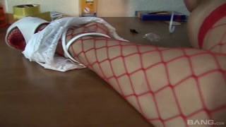 Сексуальные девушки в порно - Roxy Foxxy in Lingerie Slides Lollipop Between Her Thighs на HOT-GIRLS-PORN.COM